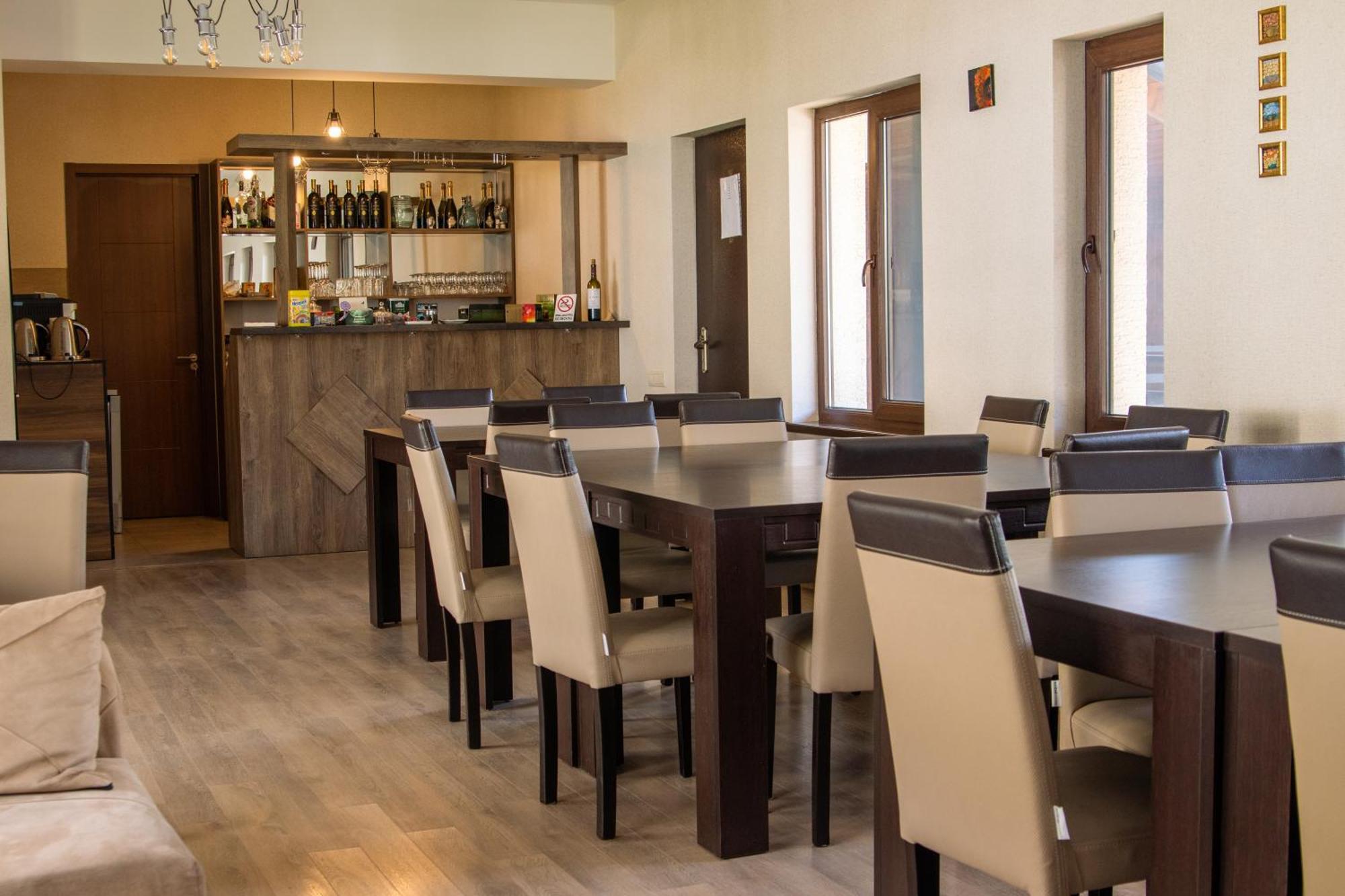 Guest House Oxygen Kazbegi Ngoại thất bức ảnh